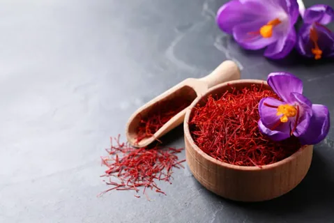 تصویر 4 از زعفران قائنات یک گرمی با عطر قوی و تازگی کامل